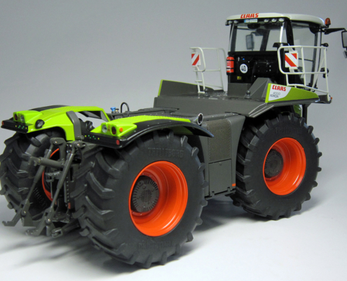 CLAAS Xerion 4000 Saddle trac miniatuurmodel in schaal 1:32 van het merk weise toys