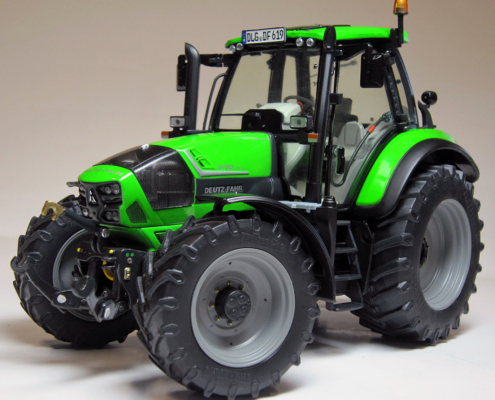 DEUTZ-FAHR Agrotron 6190 Cshift miniatuurmodel in schaal 1:32 van het merk Weise Toys