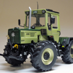 MB-trac 1000 (W441) miniatuur tractor in de schaal 1:32 van het merk weise toys