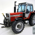 MASSEY FERGUSON 1014 miniatuurtractor in schaal 1:32 van het mer weise toys