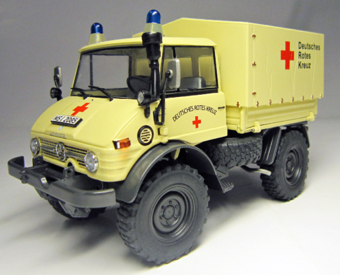 Unimog 406 Deutsches Rotes Kreuz miniatuurmodel in schaal 1:32 van weise toys