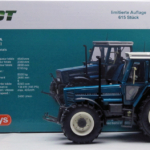FENDT Favorit 615 LSA schaalmodel in schaal 1:32 van het merk weise toys