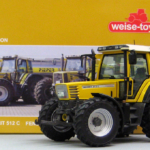 FENDT Favorit 512 C PIEPER GmbH in schaal 1:32 van het merk weise toys