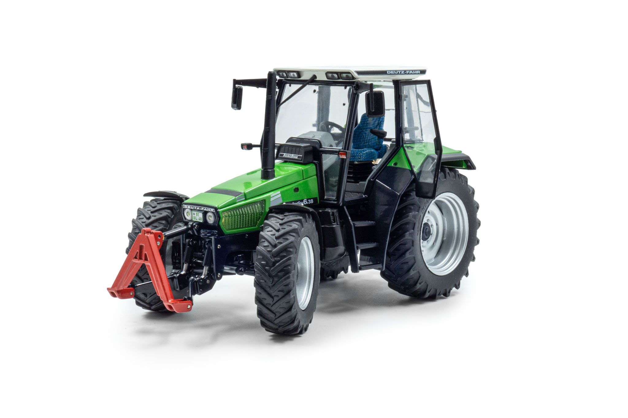 Deutz-Fahr AgroStar 6.38 scale model