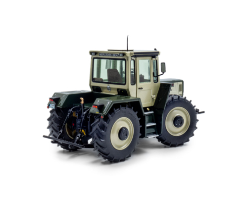 MB-trac 1600 Turbo (W443) MB-trac 1600 Turbo (W443) scale model