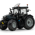 Deutz-Fahr 6135 C TTV Warrior miniatuur tractor in de kleur Black in schaal 1:32 van het merk Weise Toys
