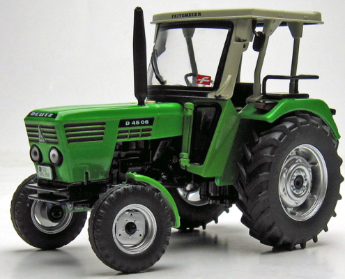 DEUTZ D 45 06 miniatuur tractor in schaal 1:32 van het merk weise toys