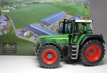 FENDT Favorit 926 Vario (1. Gen.) REIFF schaalmodel in 1:32 van weise toys