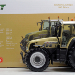 FENDT Favorit 926 Vario Stotz miniatuurmodel in schaal 1:32 van het merk weise toys
